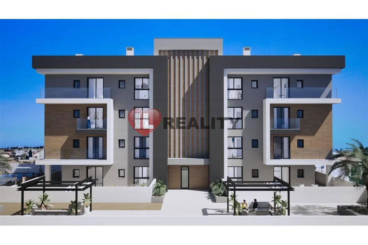 Investiční apartmán 269m2, plně zařízený, výtah, parkování, bazén ihned k dispozici — fotografie 1